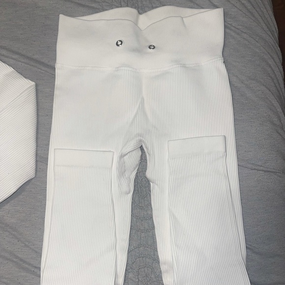 White workout set - Picture 4 of 5